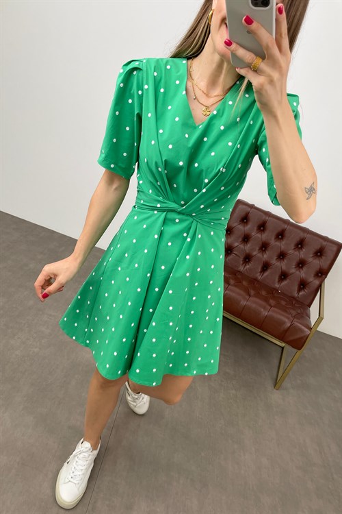 Yeşil Puantiyeli Belden Bağlamalı Elbise